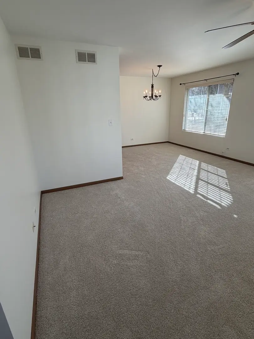 1264 Sandhurst Lane, South Elgin, IL 60177 - #3