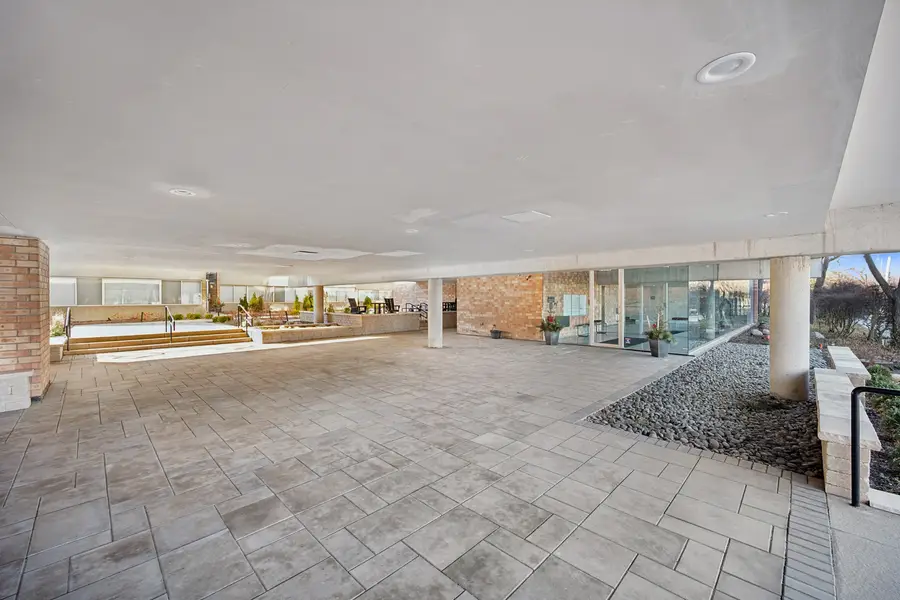 2020 St. Johns Avenue #208, Highland Park, IL 60035 - #3