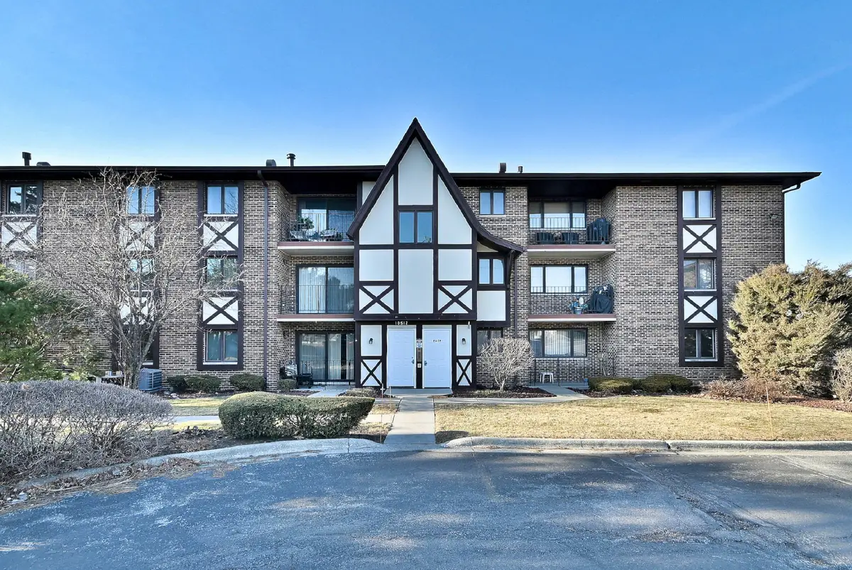 10512 S Ridge Cove Drive #31C, Chicago Ridge, IL 60415 - #1