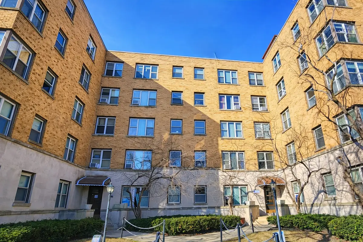 2606 W Balmoral Avenue #211, Chicago, IL 60625 - #1