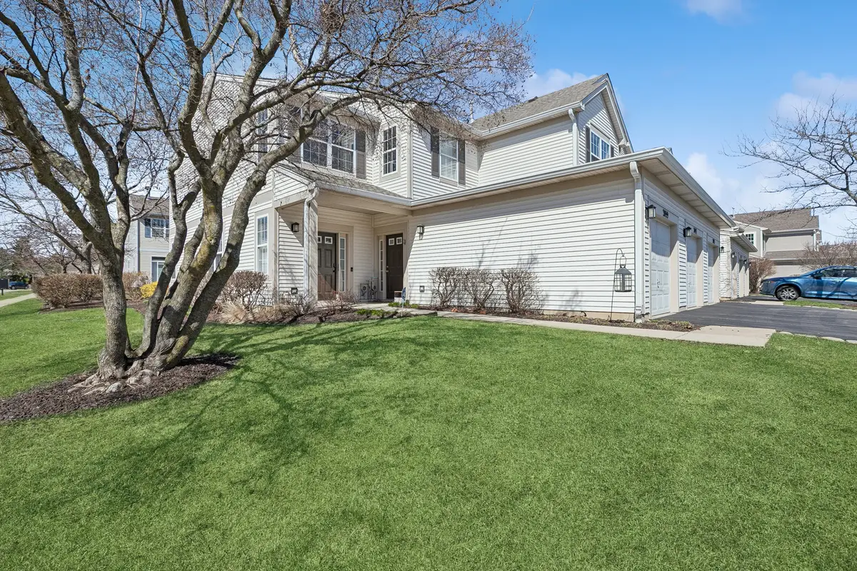 3099 Falling Waters Lane, Lindenhurst, IL 60046 - #1