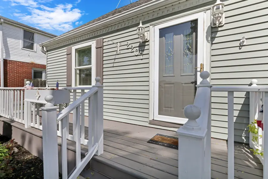 2207 Eshcol Avenue, Zion, IL 60099 - #3