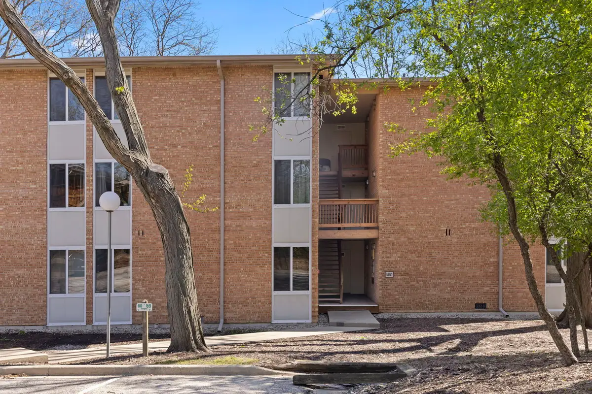 5821 Oakwood Drive #A, Lisle, IL 60532 - #1