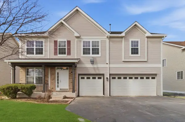 2511 Hennig Road, Hampshire, IL 60140