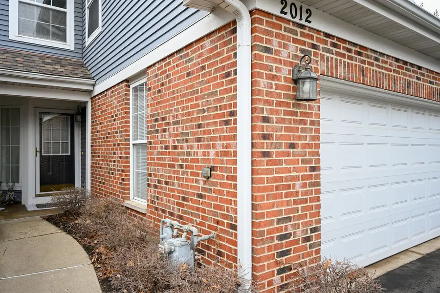 2012 N Silver Lake Road #2012, Arlington Heights, IL 60004 - #2