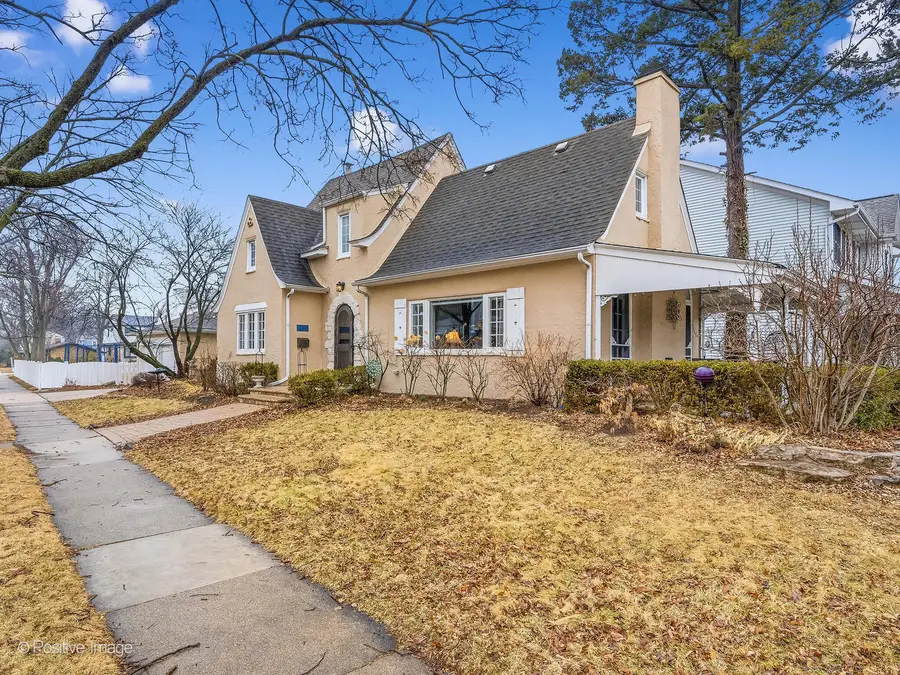 702 N Catherine Avenue, La Grange Park, IL 60526 - #2