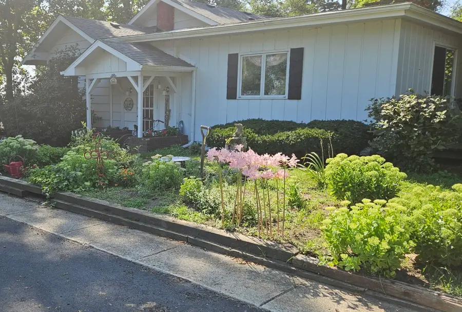 691 N State Route 1 17, Momence, IL 60954 - #3