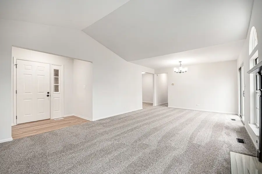 1403 Club Drive, Glendale Heights, IL 60139 - #3