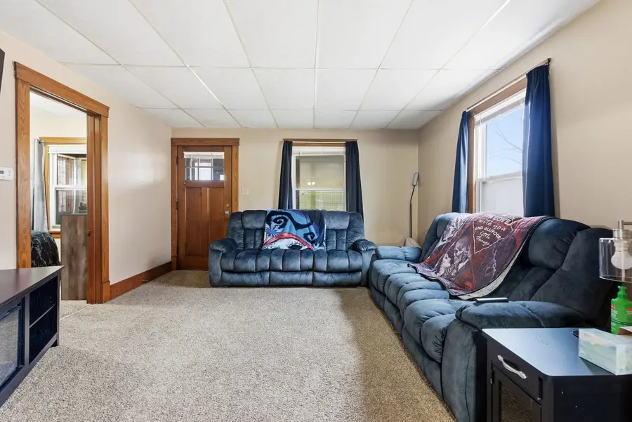 309 E Oak Street, Fairbury, IL 61739 - #3