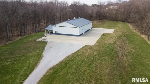 4763 State Route 127 Highway N, Cobden, IL 62920