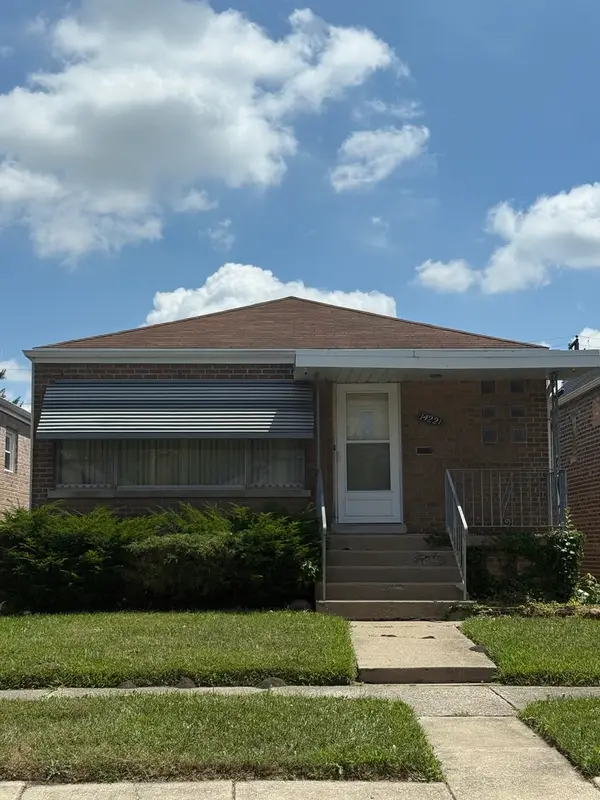 14221 S Emerald Avenue, Riverdale, IL 60827