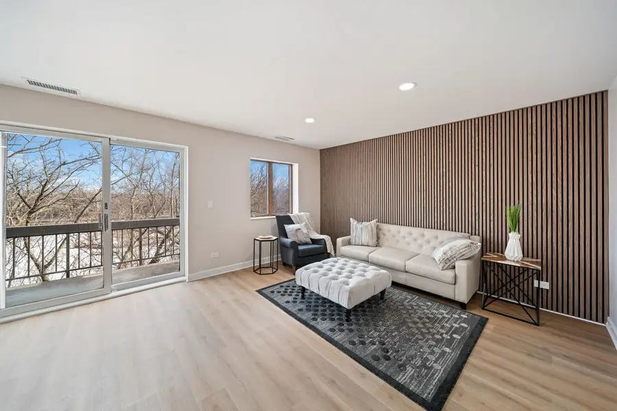 10 Trafalgar Square #403, Lincolnshire, IL 60069 - #3