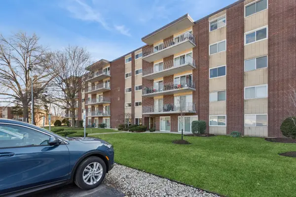 2900 Maple Avenue #4D, Downers Grove, IL 60515