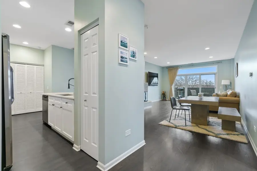 2040 W Belmont Avenue #405, Chicago, IL 60618 - #2