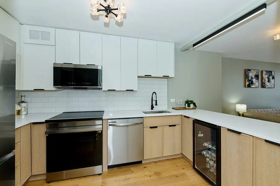 5415 N Sheridan Road #1908, Chicago, IL 60640 - #2