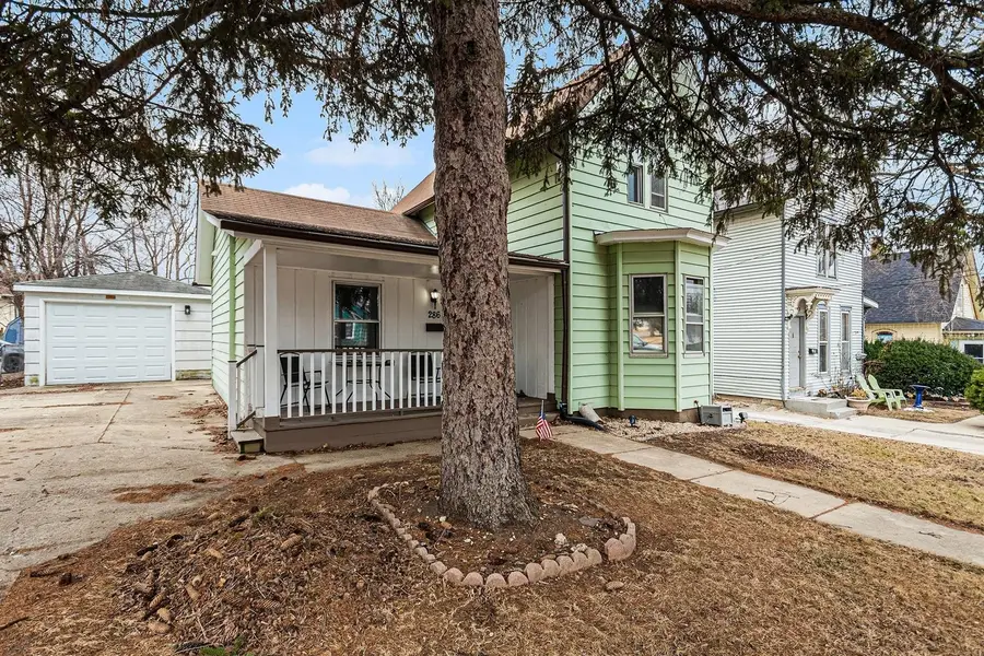 286 Villa Street, Elgin, IL 60120 - #2