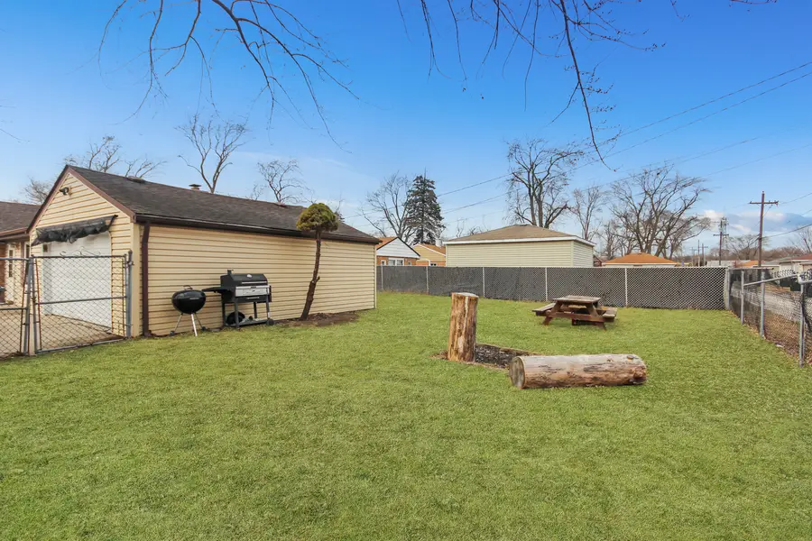 17057 Park Avenue, Lansing, IL 60438 - #3