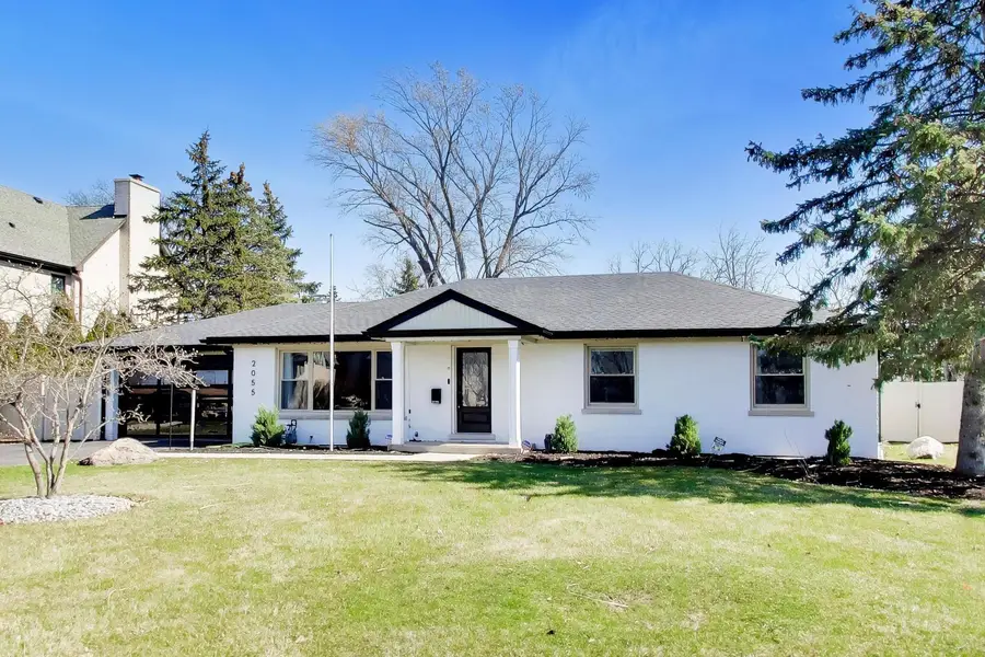 2055 Walnut Circle, Northbrook, IL 60062 - #2