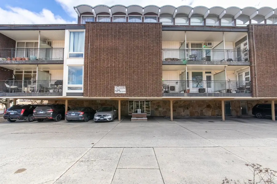 6121 W Higgins Avenue #C2, Chicago, IL 60630 - #2