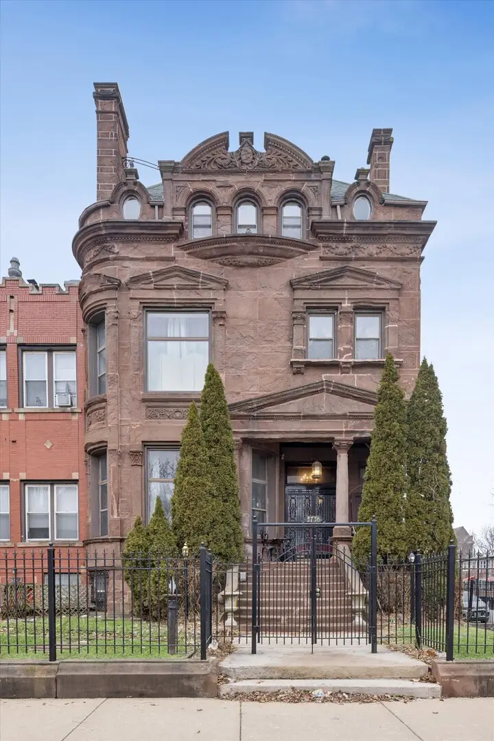 3736 S Michigan Avenue, Chicago, IL 60653 - #2