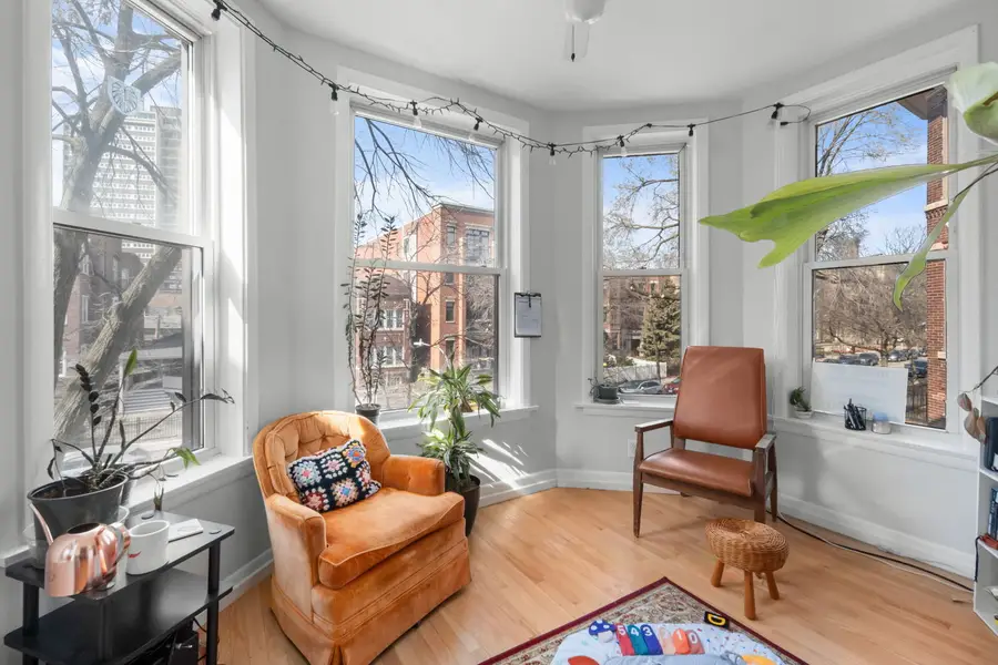 5811 N Winthrop Avenue, Chicago, IL 60660 - #3