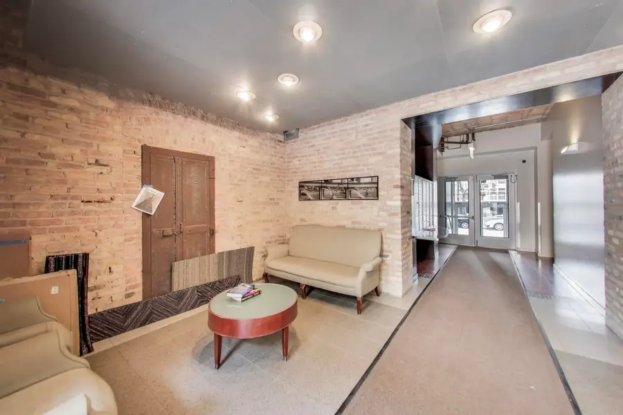 1910 S Indiana Avenue #727, Chicago, IL 60616 - #3