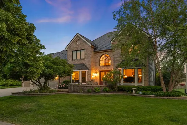 3819 Cadella Circle, Naperville, IL 60564