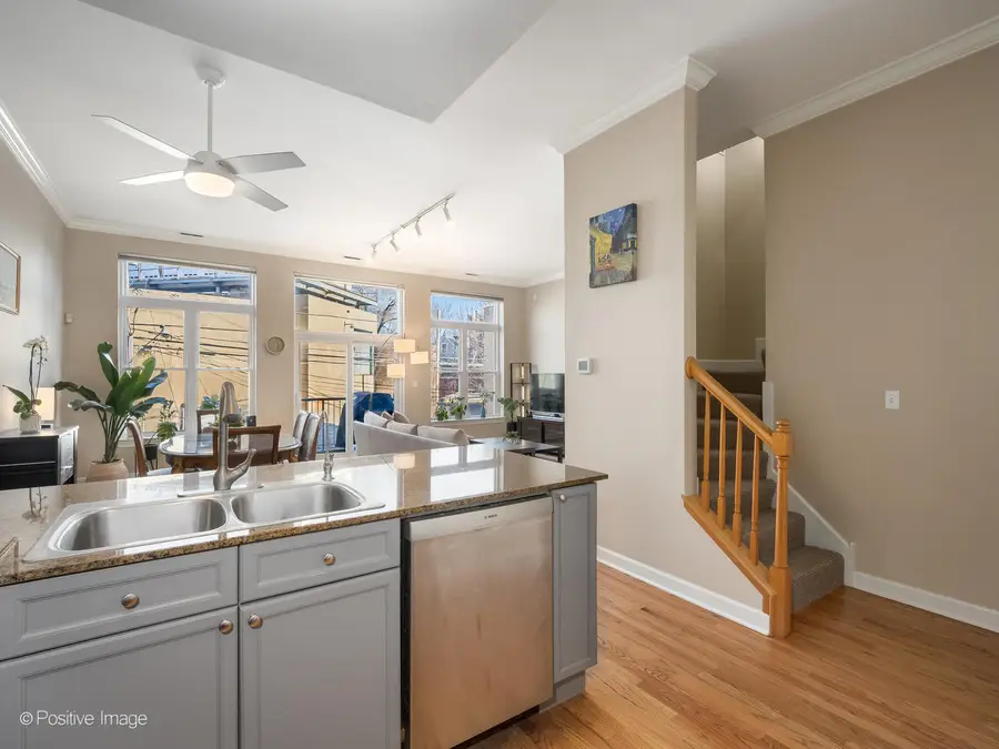 2733 N Lincoln Avenue #C, Chicago, IL 60614 - #3