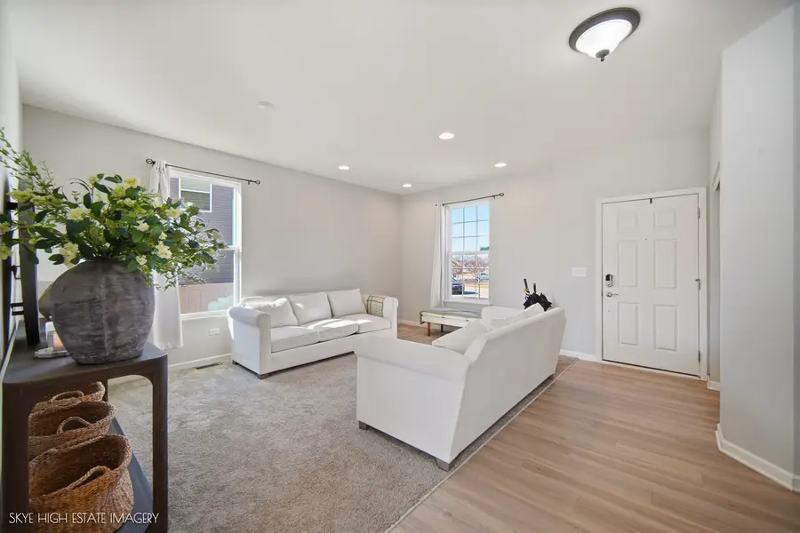 1816 Wellington Drive, Joliet, IL 60431 - #3