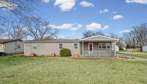 1095 Eastview Drive, Paxton, IL 60957