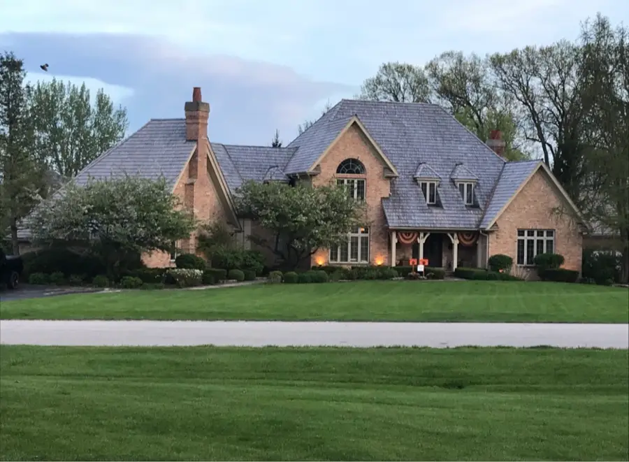 5443 Belmont Court, Libertyville, IL 60048 - #2