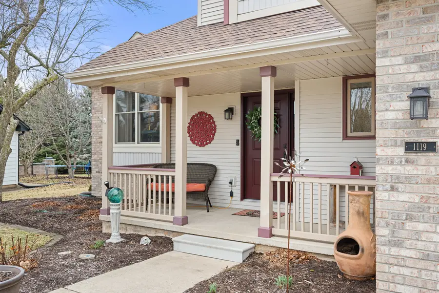 1119 Yorkshire North Drive, Sycamore, IL 60178 - #2