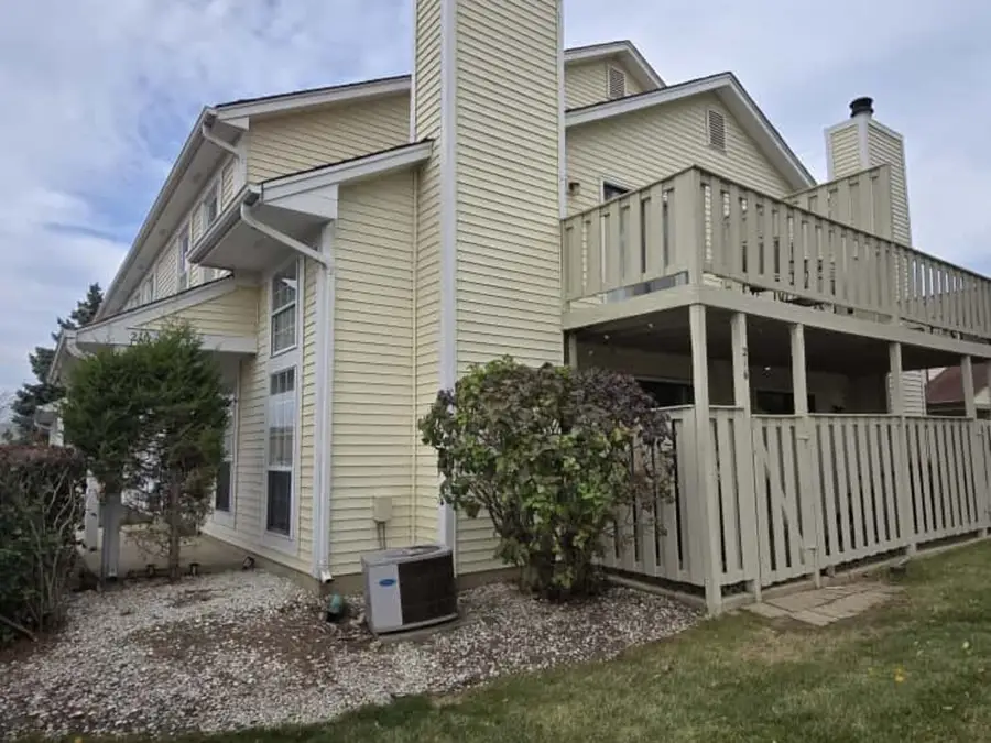 216 Whitewood Drive, Streamwood, IL 60107 - #2