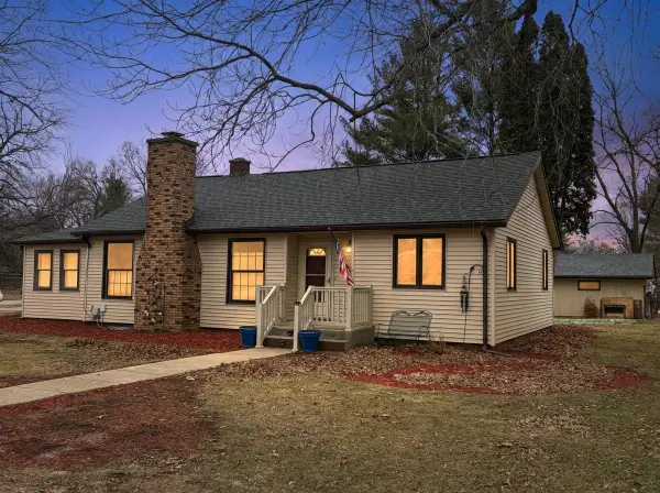 217 W Franklin Street, Rockton, IL 61072