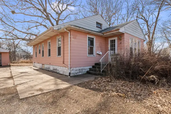 3222 22nd Avenue, Rock Island, IL 61201