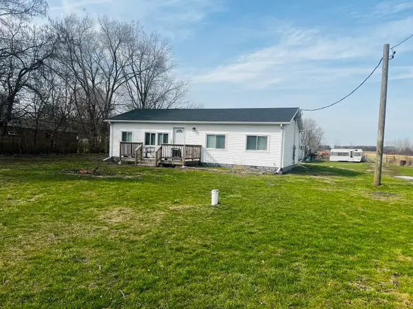 17611 E 4750s Road, Pembroke Twp, IL 60958