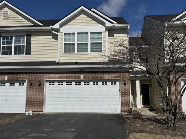 996 Como Circle, Hampshire, IL 60140