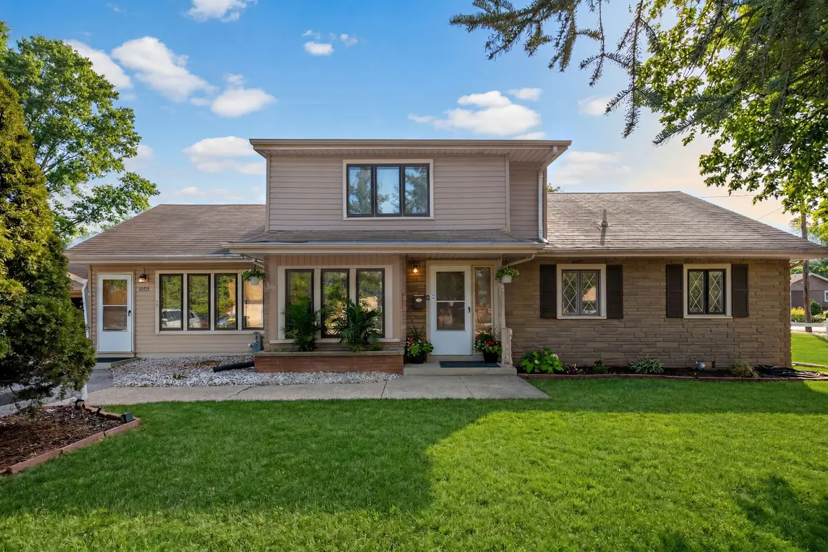 10715 Diversey Avenue, Melrose Park, IL 60164 - #1