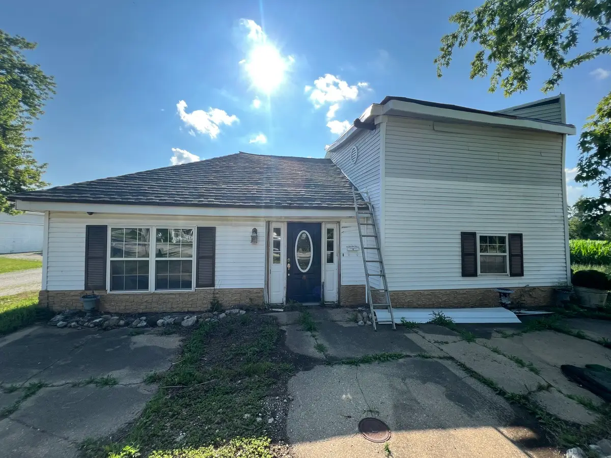 303 N Main Street, Seymour, IL 61875 - #1