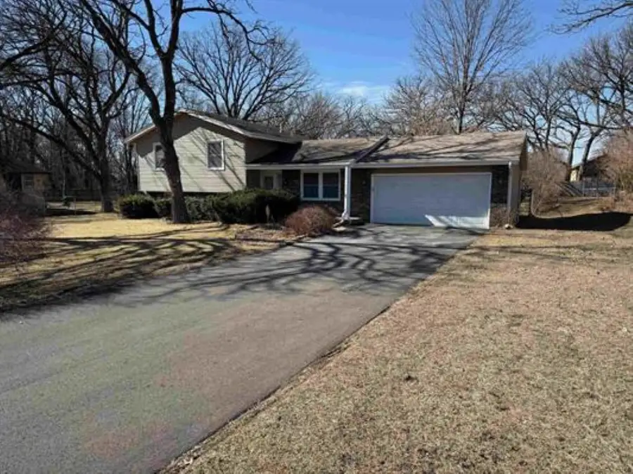 11392 Edgemere Terrace, Roscoe, IL 61073 - #2