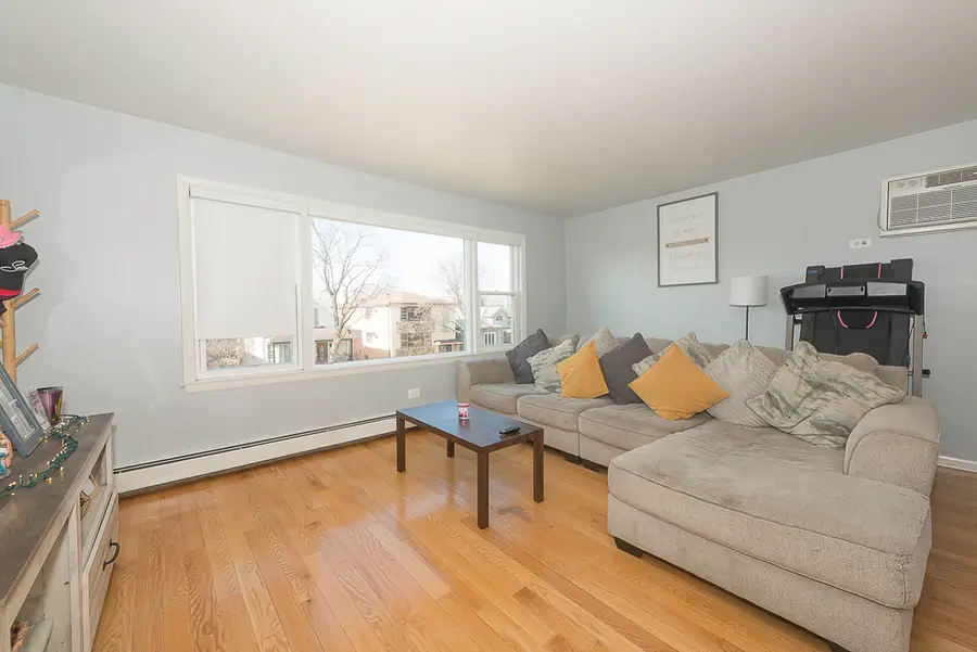 2529 N 75th Court, Elmwood Park, IL 60707 - #3