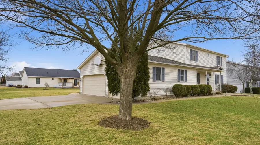 2 Knottingham Court, Bloomington, IL 61704 - #2