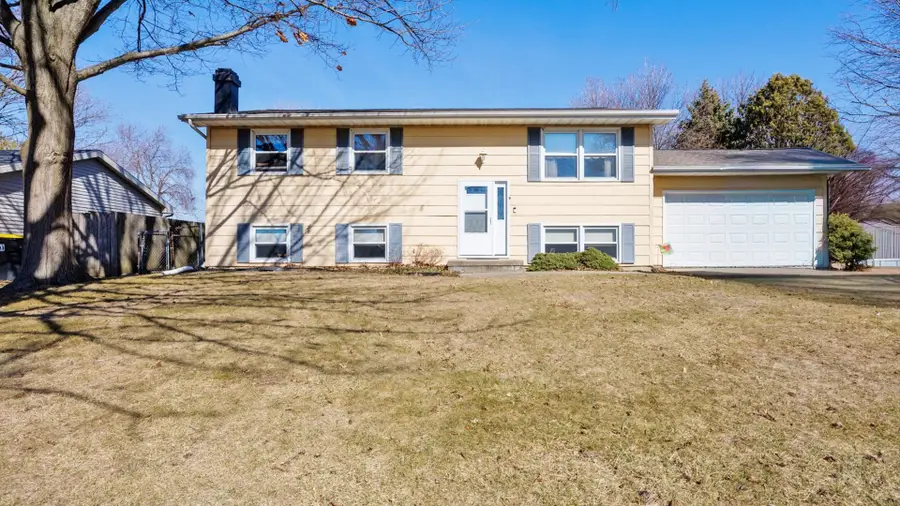 1316 Hanson Drive, Normal, IL 61761 - #2