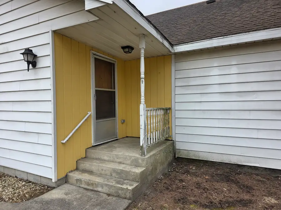 1021 W 173rd Street, Hazel Crest, IL 60429 - #2