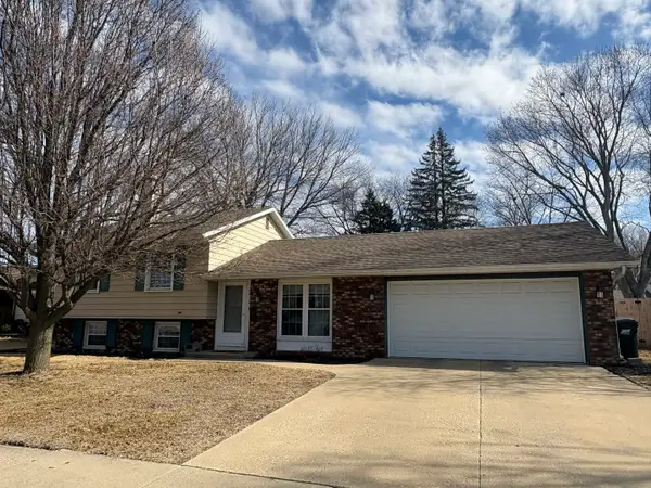 2212 12th Avenue, Sterling, IL 61081