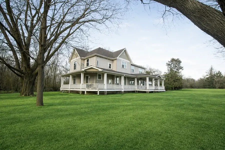 1502 S Galena Avenue, Dixon, IL 61021 - #2