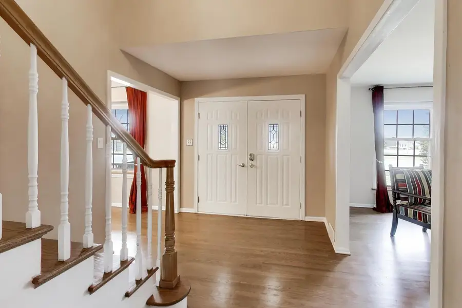 2013 N Windsor Drive, Arlington Heights, IL 60004 - #3