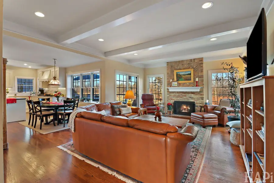 1727 Telegraph Road, Bannockburn, IL 60015 - #3