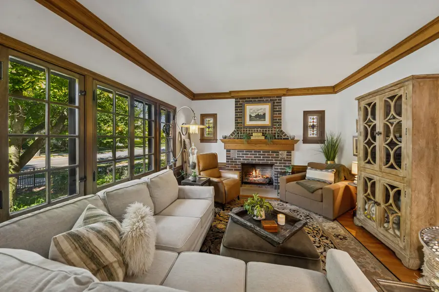 800 N Oak Park Avenue, Oak Park, IL 60302 - #3