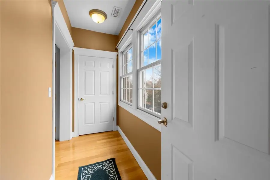 111 S 5th Avenue #D, Saint Charles, IL 60174 - #2